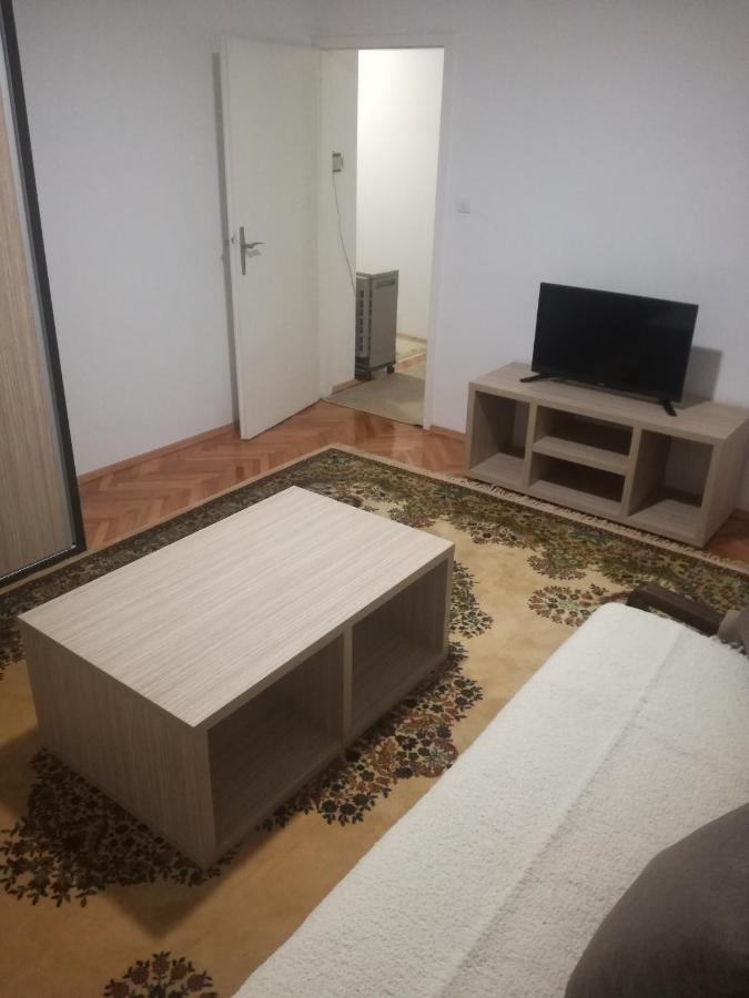 STAN na DAN PEX Apartment Vranje Bagian luar foto