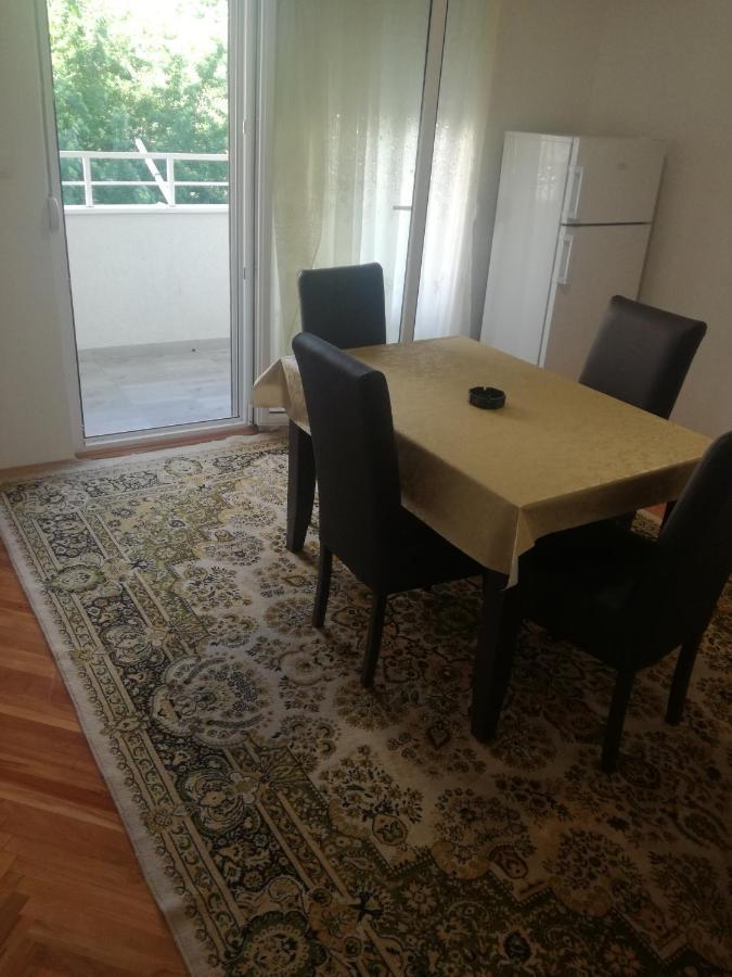 STAN na DAN PEX Apartment Vranje Bagian luar foto