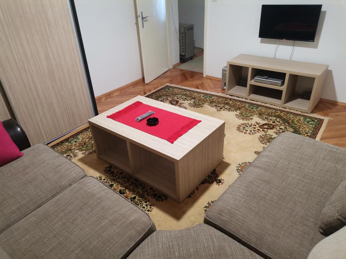STAN na DAN PEX Apartment Vranje Bagian luar foto